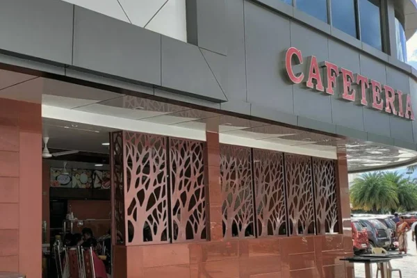 Image of: Sri Madhurams Cafeteria Best Vegetarian Restaurant in Vadakkuvalliyur