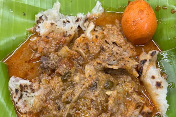 Image of: Konar Parotta Stall Famous Layered Parotta and Non Veg Curry