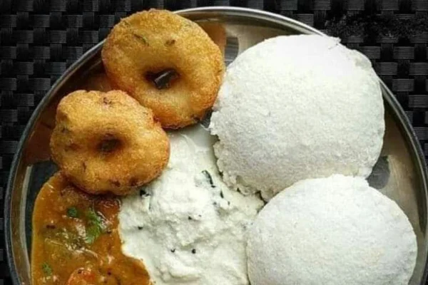 Image of: Mahizh Tiffin Center Fresh Idli Dosa Pongal South Indian Tiffin