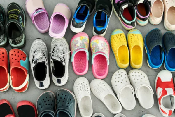 Image of: Jothi Leather Mart Quality Footwear Store in Valliyur