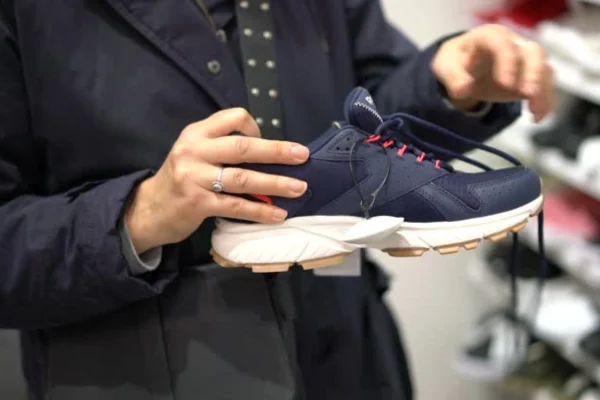 Image of: Vijay Footwear Best Shoe Store in Vikramasingapuram