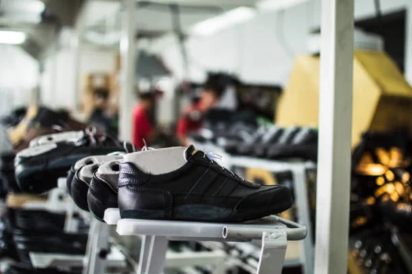 Image of: Ayma Footwear Best Shoe Store in Thalaiyuthu