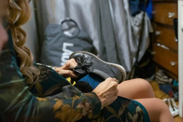 Image of: R.S. Gifts And Footwear Best Shoe Store in Thalaiyuthu