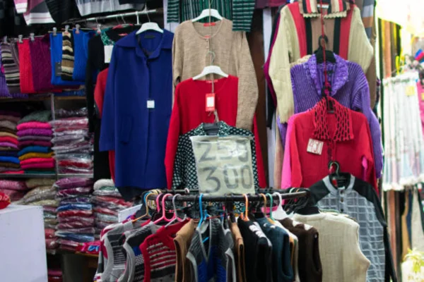 Image of: M M Textiles and Footwear Tirunelveli