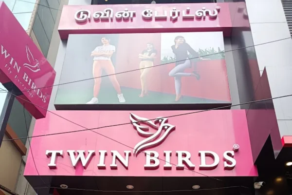 Image of: Twin Birds Clothing Store for Women in Tirunelveli