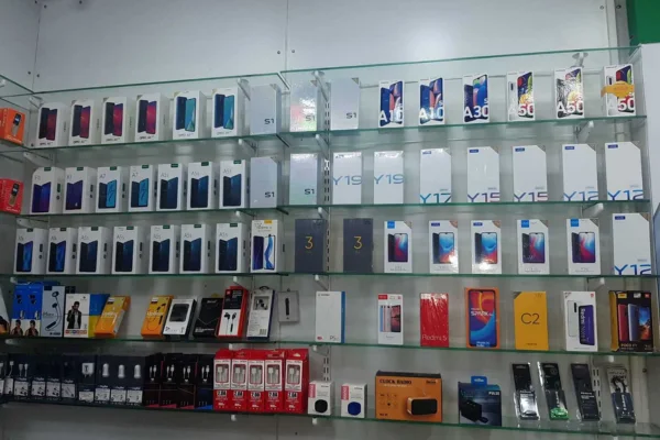 Image of: Vinayaga Mobile Store in Tirunelveli
