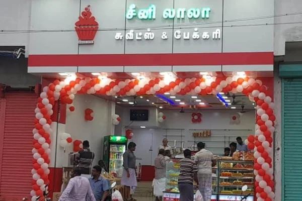Image of: Seenilala Sweets And Bakery in Tirunelveli