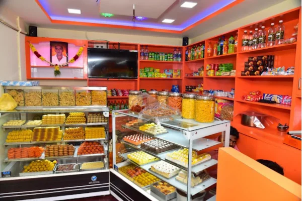 Image of: JR Family Bakery Sweets Mukkudal Fresh Baked Goods