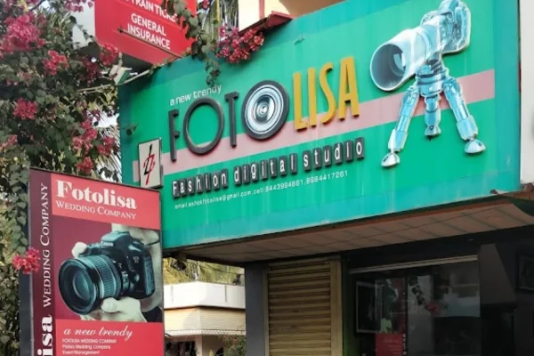 Image of: Fotolisa Digital Studio Photography Services Thoothoor