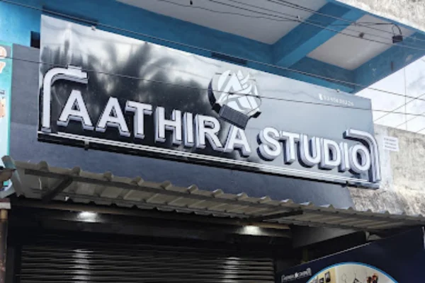 Image of: Aathira Studio Nagercoil Wedding Portrait Photography Services