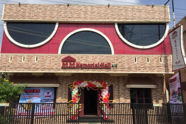 Image of: MM Memorial Hall in Thiruvithankodu