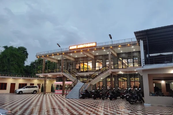 Image of: Aani Thirumana Mandapam Kilkulam Spacious Wedding Hall