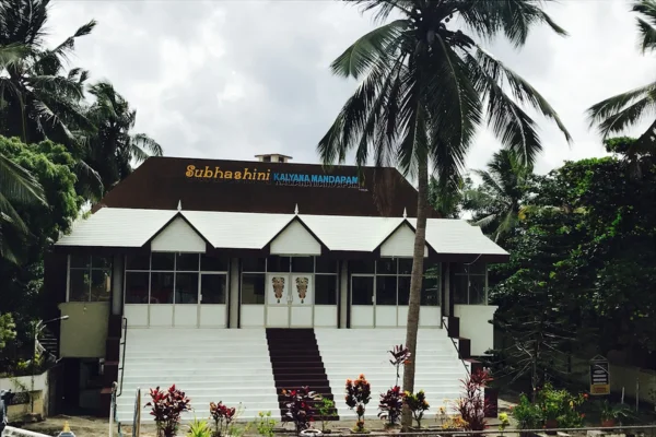 Image of: Subhashini Kalyanamandapam Muttaicaud Spacious Wedding Hall