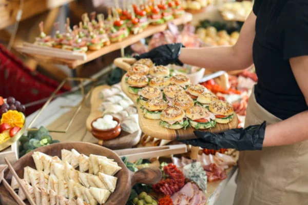 Image of: Saraswathi Catering Service in Anducode