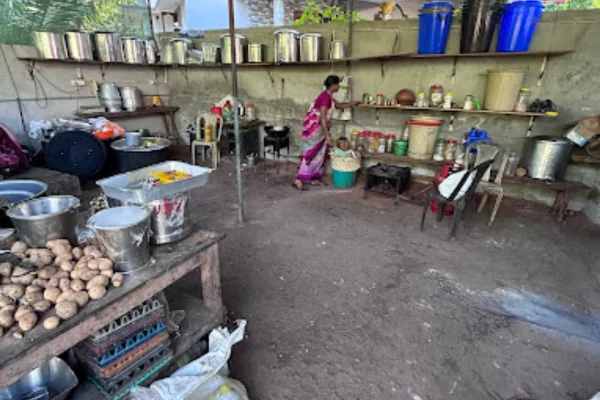 Image of: Viju Catering service in Paloor