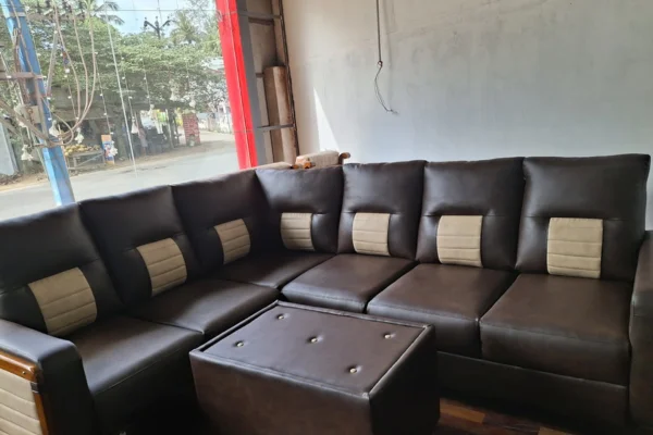 Image of: Emele Saw Mill Quality Timber Cutting Tiruparapu Tamil Nadu