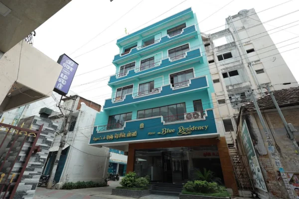 Image of: Hotel Blue Residency Luxury Stays Comfortable Rooms City Center