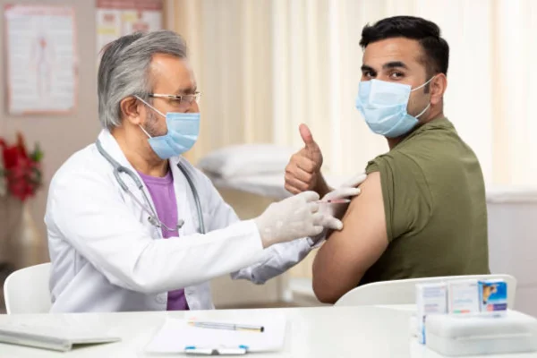 Image of: Saraswathi Clinic Medical Care in Eathamozhi