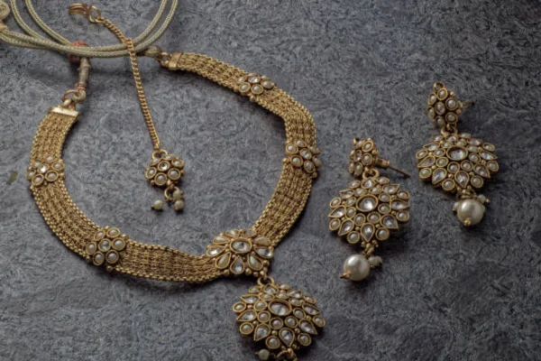 Image of: Maha Covering and Fancy - Elegant Imitation and Fashion Jewelry