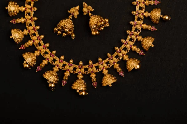 Image of: Variety Kollam Gold Covering And Silver Kaliyakkavilai