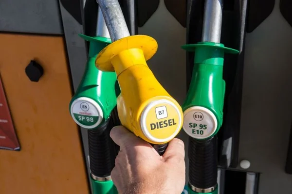 Image of: Devadasan Nadar Fuels Petrol Pump in Kanyakumari