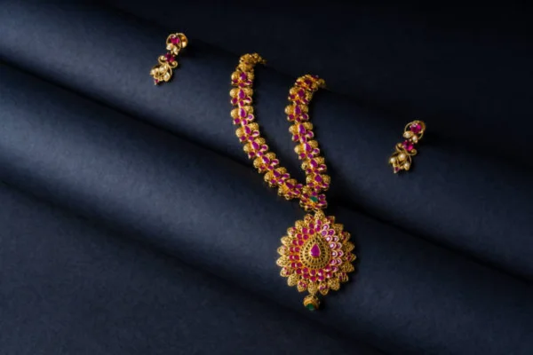 Image of: Abisha Jewellery Gold and Silver Jewellery in Mathoor