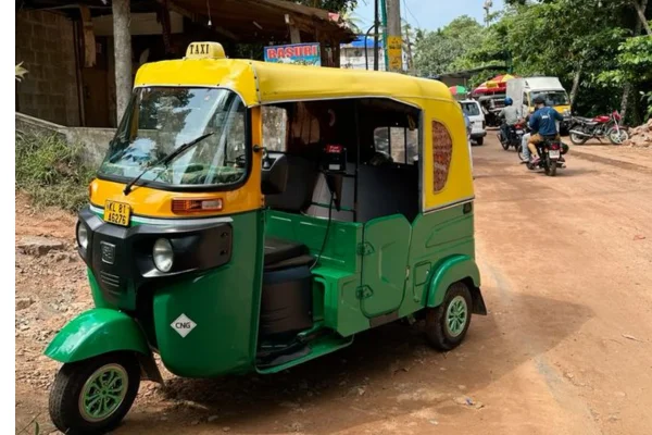 Image of: Kumaraswamy Taxi Service in Kottar