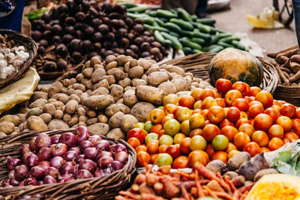 Image of: Melpalai Market Grocery Store in Edaicode Tamil Nadu