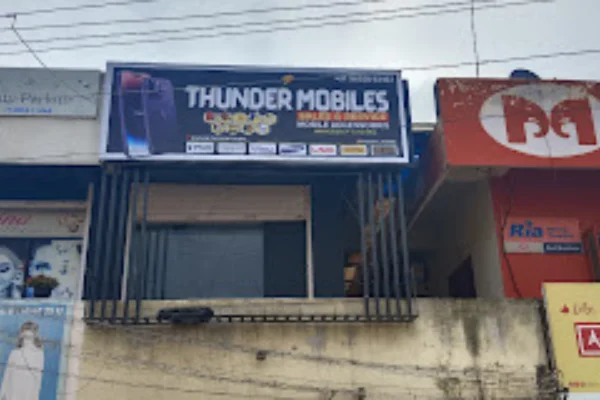 Image of: Thunder Mobiles Electronics Store in Enayam Tamil Nadu