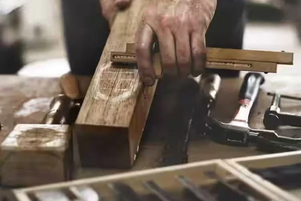 Image of: Gopi Wood Works Erachakulam Custom Furniture