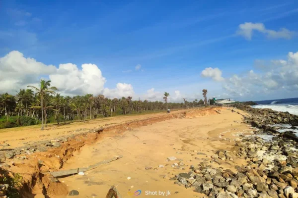 Image of: Thoothoor West Beach Tourist Destination in Tamil Nadu