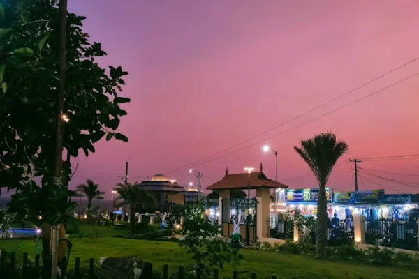 Image of: Triangle Park Tourist Destination in Kanniyakumari