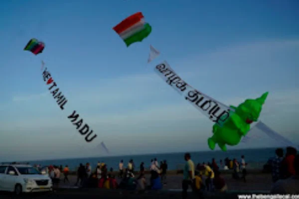 Image of: International Kite Festival Point Kanniyakumari Tamil Nadu