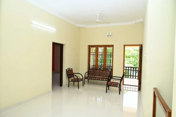 Image of: POP Tenkasi Green Villa Hotel in Courtallam