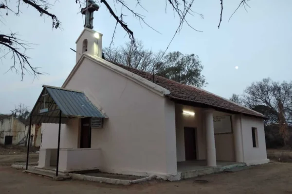 Image of: Carmel Revival Church Cheranmahadevi Tirunelveli