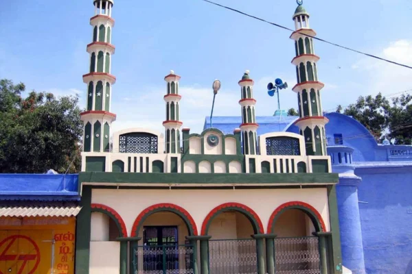 Image of: Eruvadi Muslim Jamath Masjid in Tamil Nadu Eruvadi