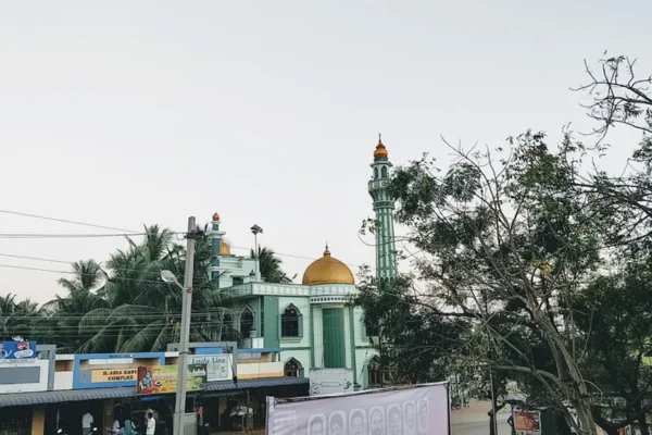 Image of: TNTJ Marqas Mosque Eruvadi Tamil Nadu Spiritual Space