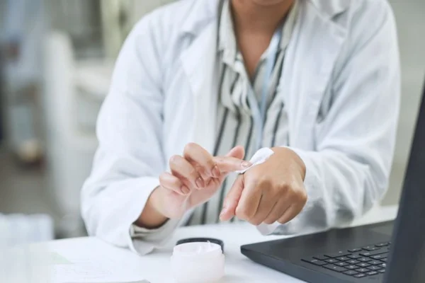 Image of: Mahakrishnan Skin Clinic Palayamkottai Tirunelveli