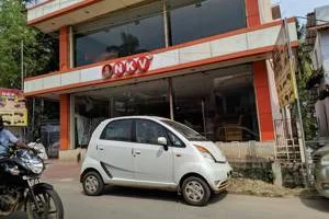 Image of: NKV Furniture Home Store in Puthukudierupu Nagercoil
