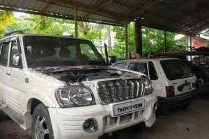 Image of: U.K.MOTORS Car Workshop in Arumanai  Tamil Nadu