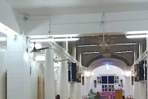 Image of: CSI St Peters Church Alangulam Tamil Nadu Worship Services
