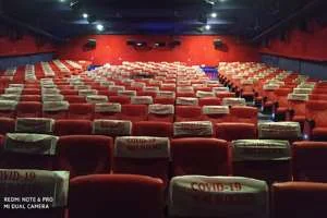 Image of: Srinivasa Theatre A/C Dolby Atmos 4K 3D Thirukoilure Tamil Nadu