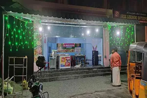 Image of: AL Madheena Restaurant - Flavorful Meals and Traditional Indian Dishes for All