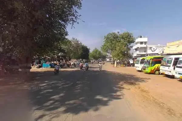 Image of: Alfaj Moto - TVS Motorcycles & Service