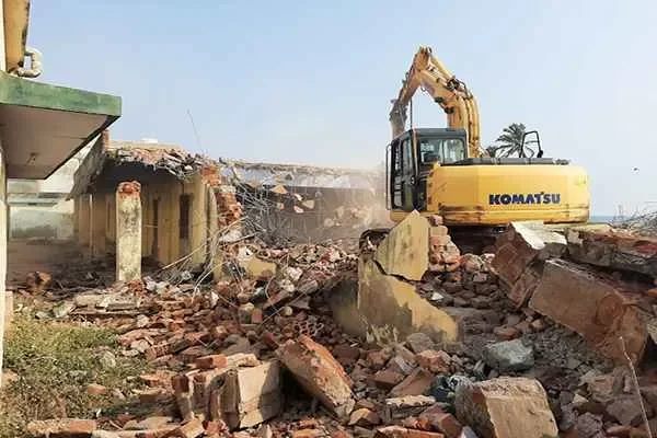 Image of: ANGEL EARTHMOVER