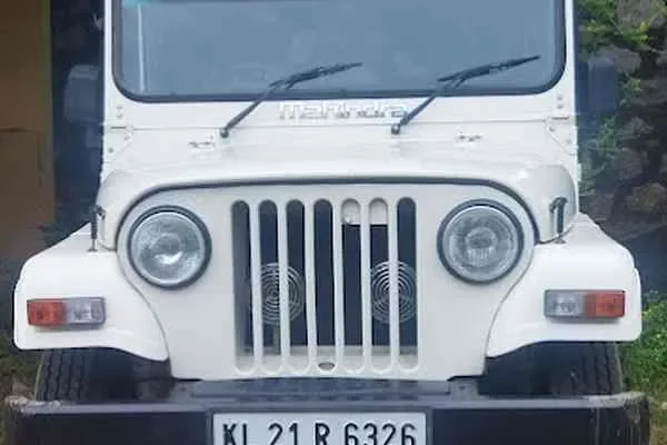 Image of: Angels Motor Driving School - Expert Driving Courses for All Ages