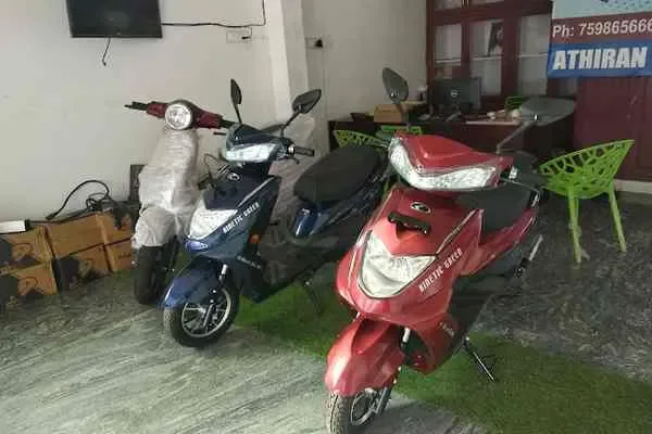 Image of: Athiran Motors - Quality Two-Wheeler Dealer