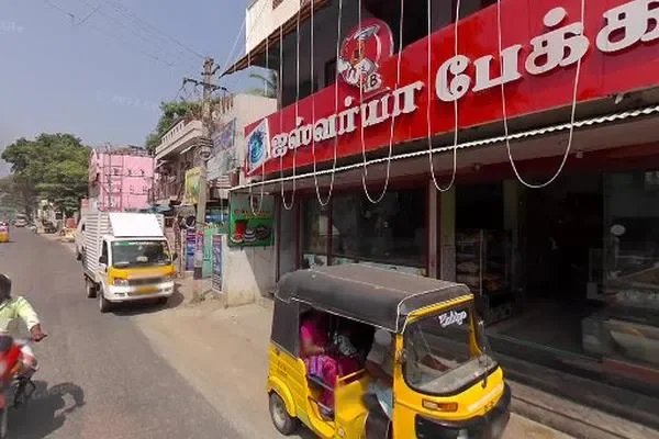 Image of: Aishwarya Sweets and Bakery Delectable Treats Near You