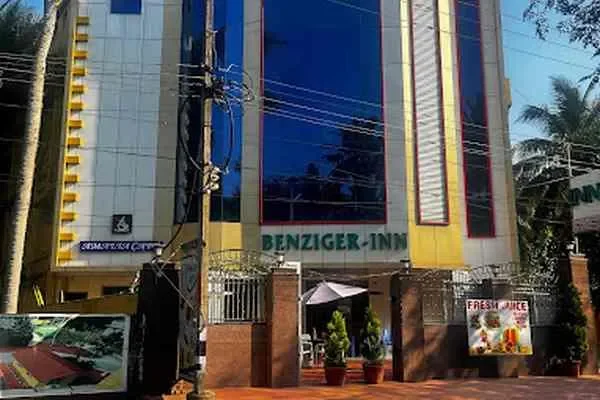 Image of: Amalia Cafe - Serving Café-style Meals & Drinks