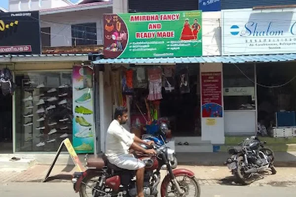 Image of: Amirtha Fancy - Readymade Clothing Shop